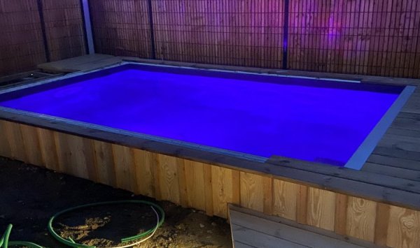 Construction Piscine + Installation jacuzzi + Terrasse